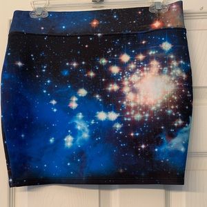 Spacey mini skirt 👽